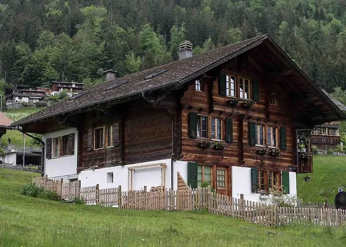 Bijoux Mit Blick Auf Blüemlisalp Appartement *